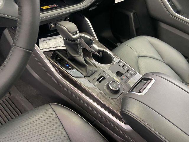 used 2026 Toyota Highlander car, priced at $49,900