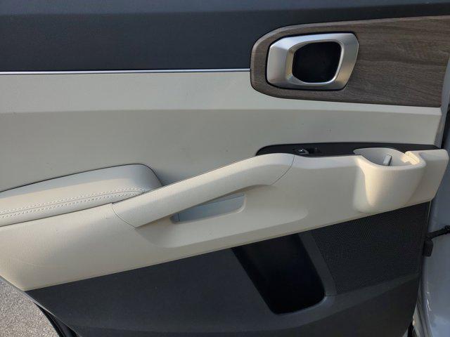 used 2022 Kia Sorento car, priced at $26,496