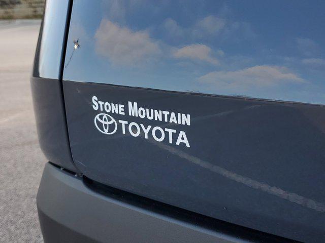 used 2025 Toyota Highlander car, priced at $42,899