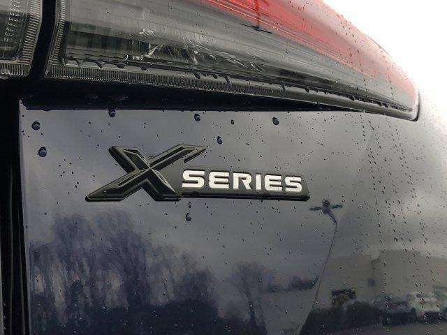 new 2026 Toyota Highlander Hybrid car, priced at $54,660