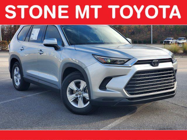 new 2026 Toyota Highlander Hybrid car, priced at $48,668