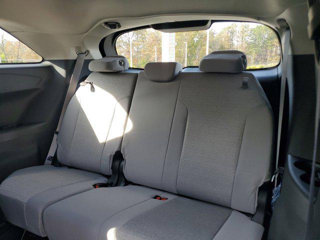 new 2025 Toyota Sienna car