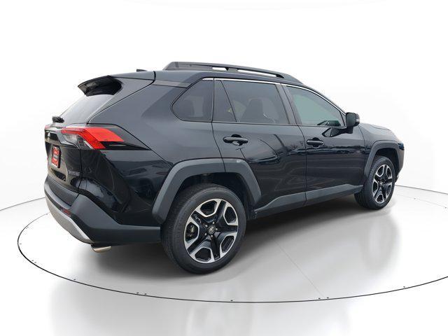 used 2020 Toyota RAV4 car, priced at $25,618