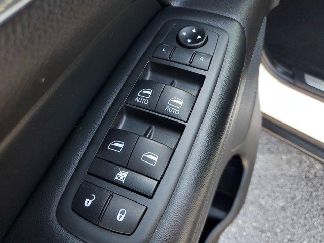 used 2021 Jeep Grand Cherokee car, priced at $20,499