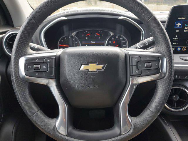 used 2025 Chevrolet Blazer car, priced at $24,299