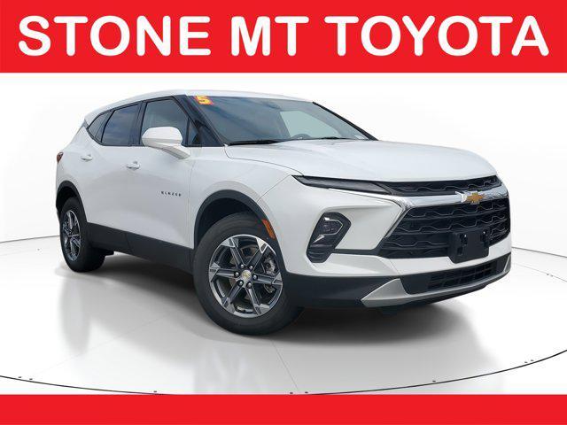 used 2025 Chevrolet Blazer car, priced at $24,299