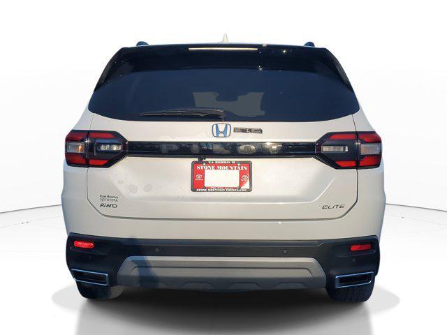used 2023 Honda Pilot car, priced at $42,498