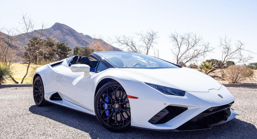 used 2022 Lamborghini Huracan EVO car, priced at $286,991