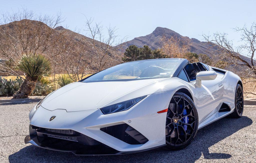 used 2022 Lamborghini Huracan EVO car, priced at $286,991