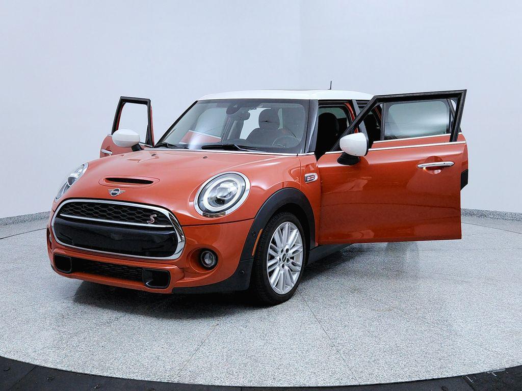 used 2021 MINI Hardtop car, priced at $20,991