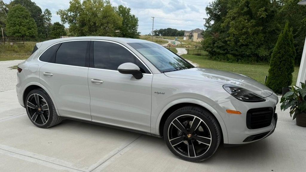 used 2022 Porsche Cayenne car, priced at $54,991
