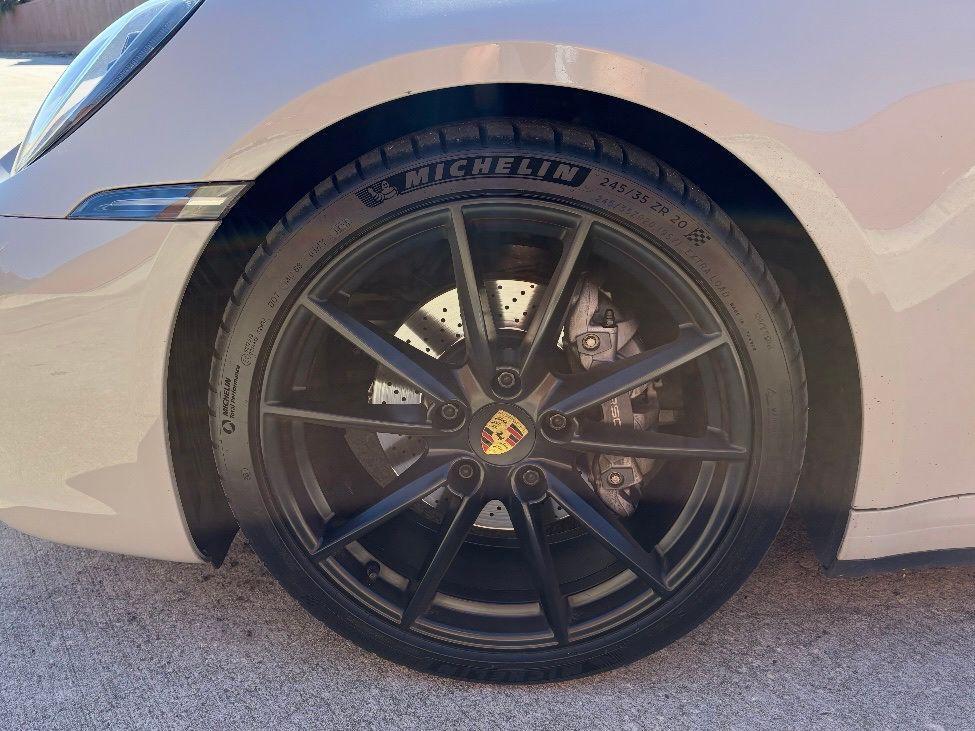 used 2021 Porsche 911 car