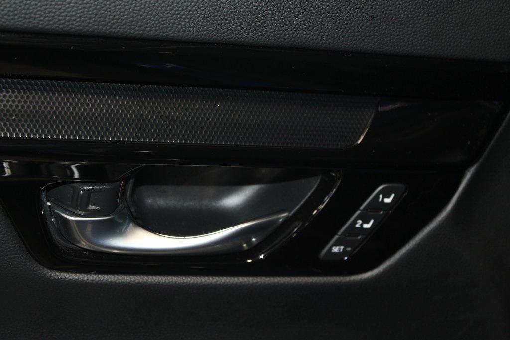 used 2025 Honda CR-V car, priced at $36,990