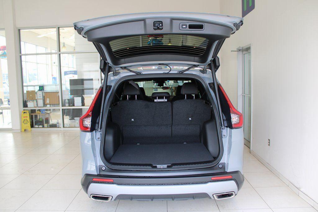 new 2026 Honda CR-V Hybrid car, priced at $40,705