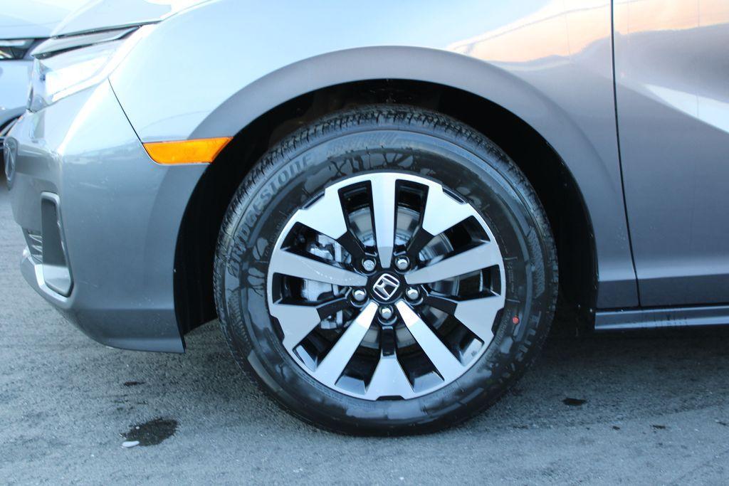 new 2026 Honda Odyssey car, priced at $44,290