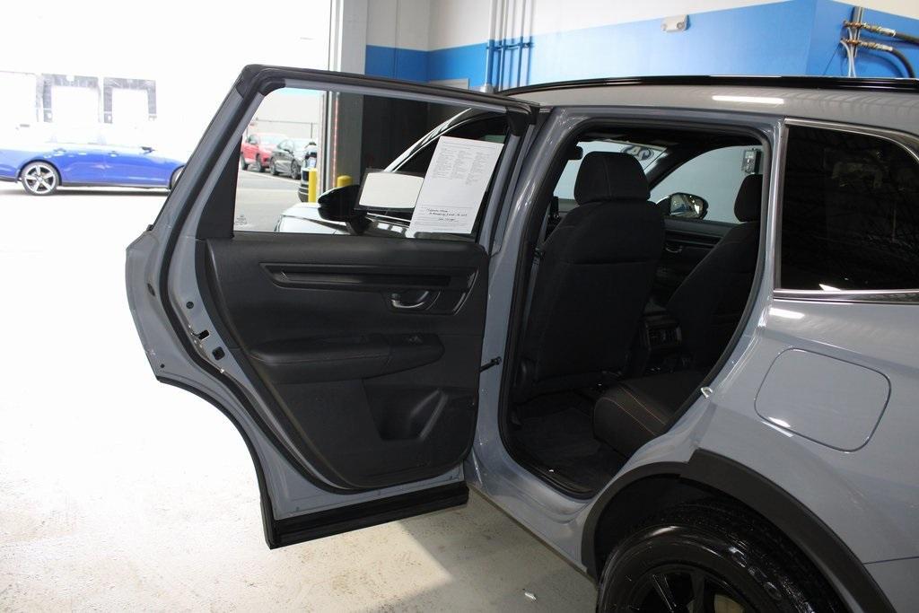 used 2024 Honda CR-V Hybrid car, priced at $31,990