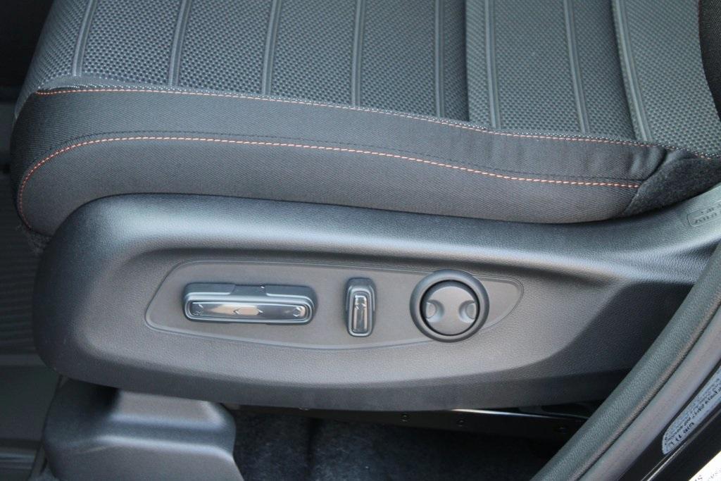 new 2026 Honda CR-V Hybrid car, priced at $40,250