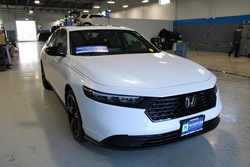 new 2026 Honda Accord Hybrid car, priced at $35,445