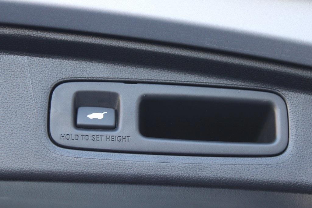 new 2026 Honda CR-V Hybrid car, priced at $44,000