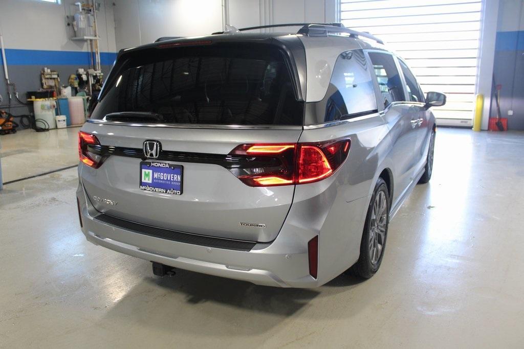 new 2026 Honda Odyssey car, priced at $50,020
