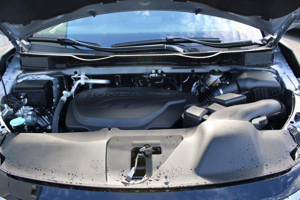 new 2026 Honda Odyssey car, priced at $44,290