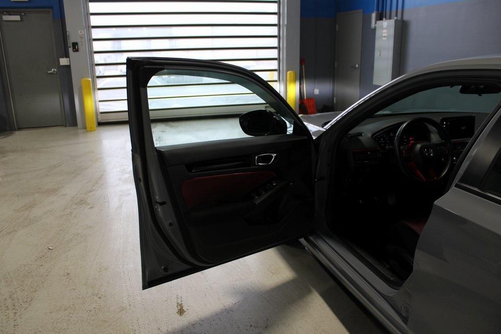 used 2025 Honda Civic Si car, priced at $31,490