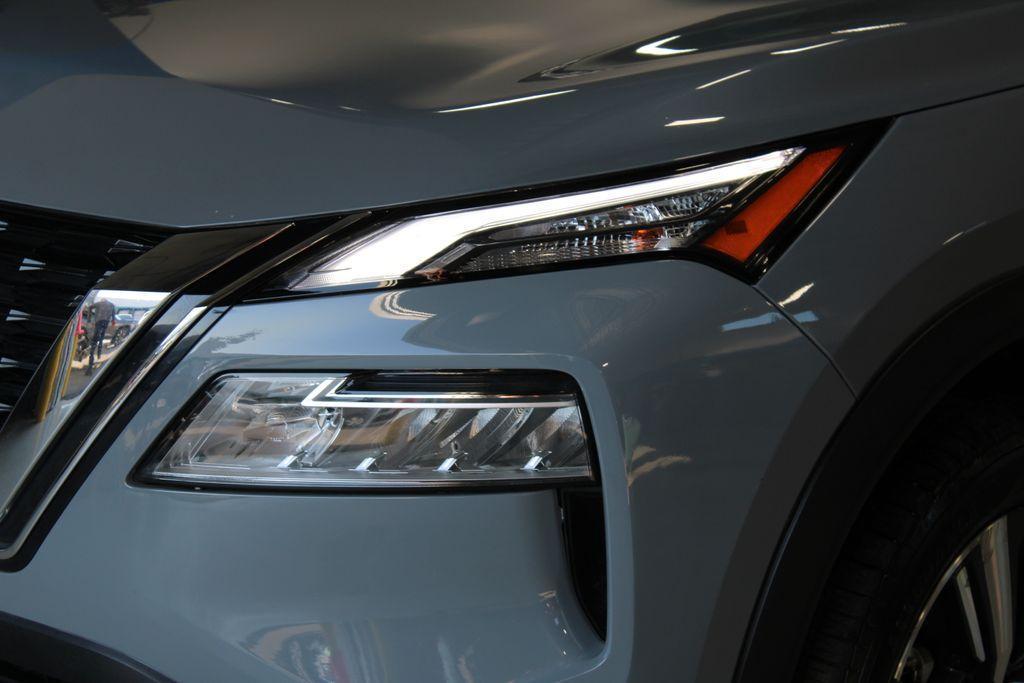 used 2021 Nissan Rogue car, priced at $24,490