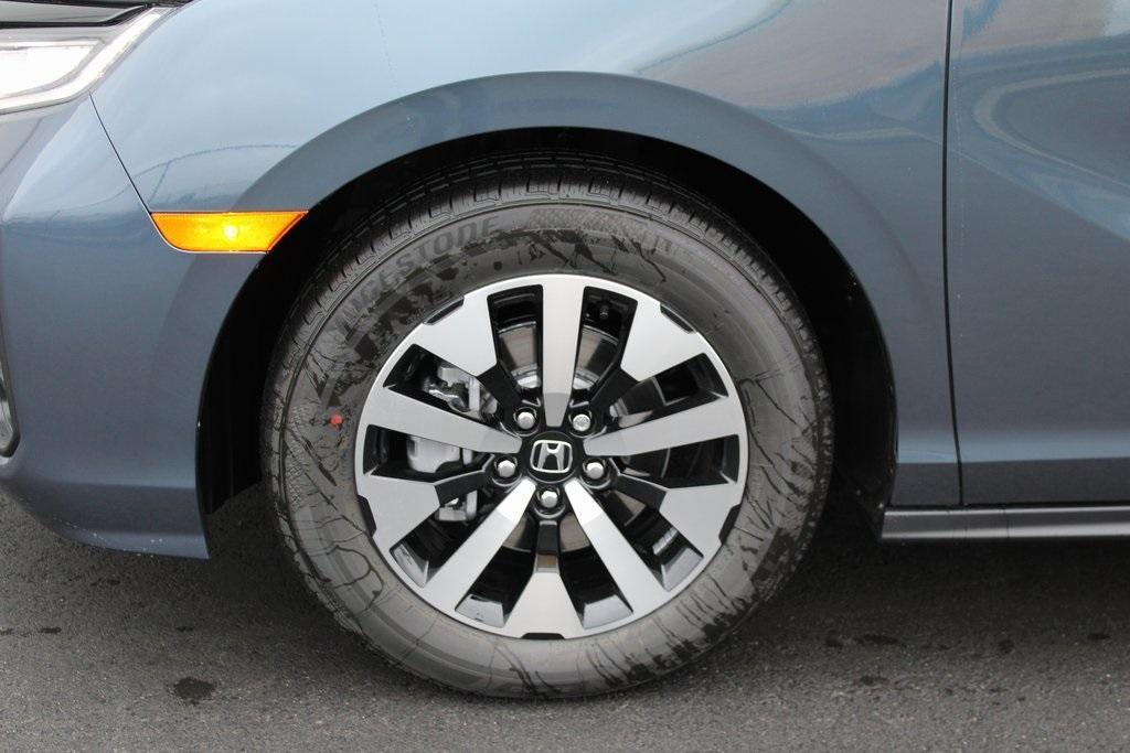 new 2026 Honda Odyssey car, priced at $43,820