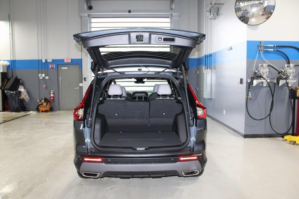 new 2026 Honda CR-V Hybrid car, priced at $43,700