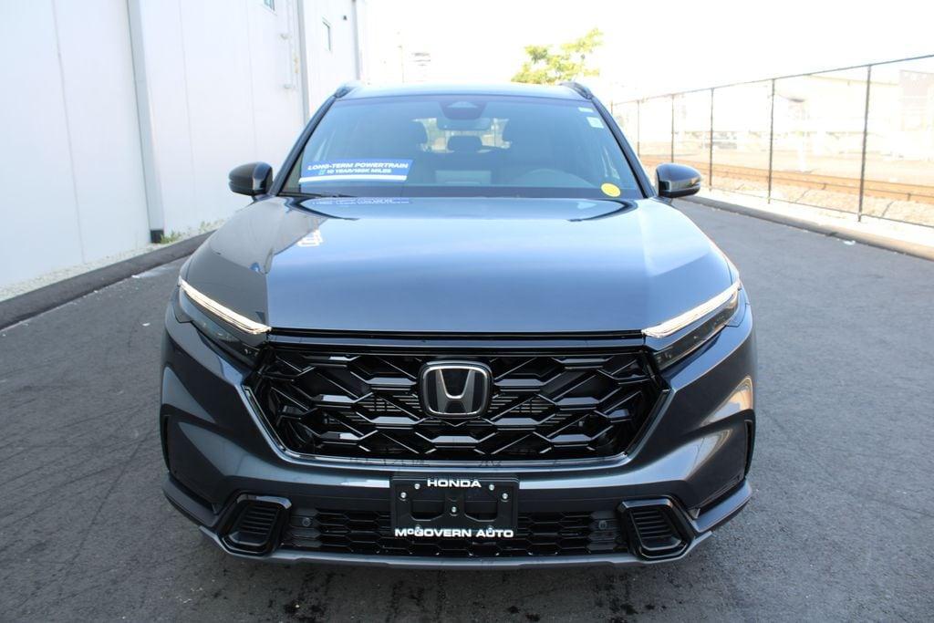 new 2026 Honda CR-V Hybrid car, priced at $42,270
