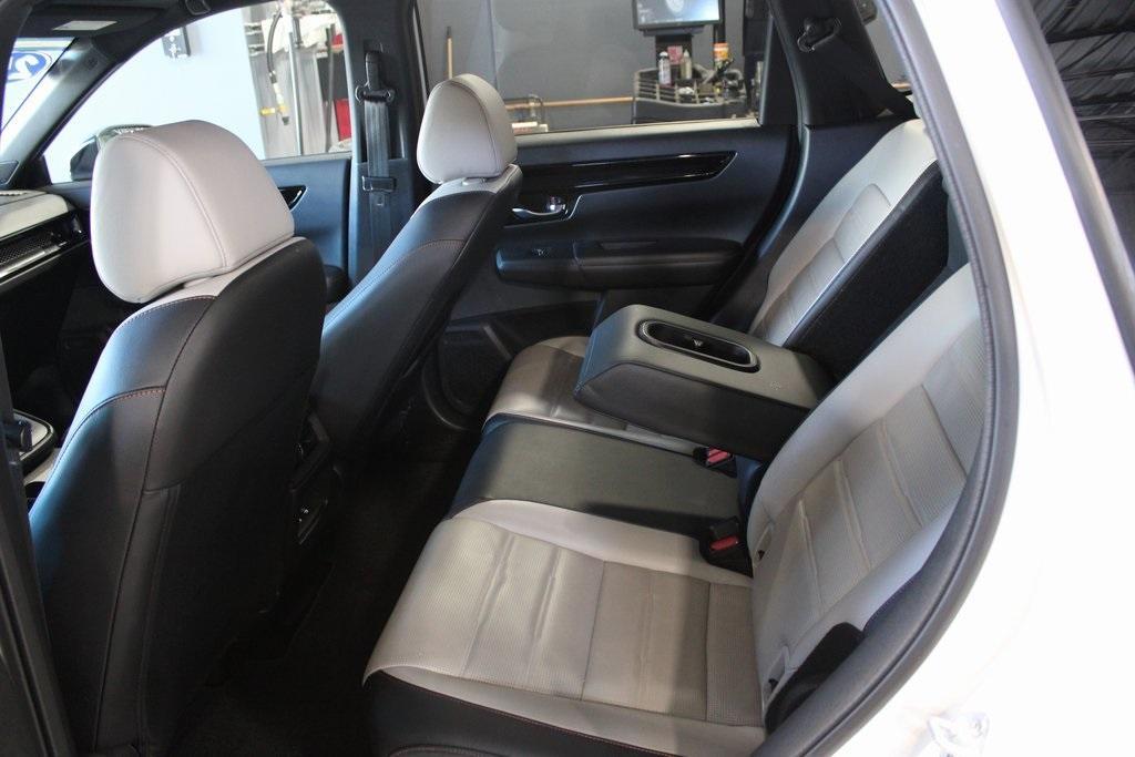 used 2025 Honda CR-V Hybrid car, priced at $37,990