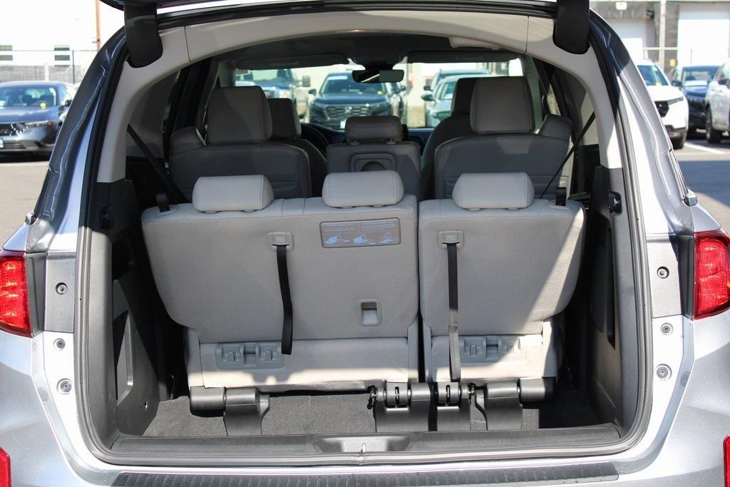 new 2026 Honda Odyssey car, priced at $44,290