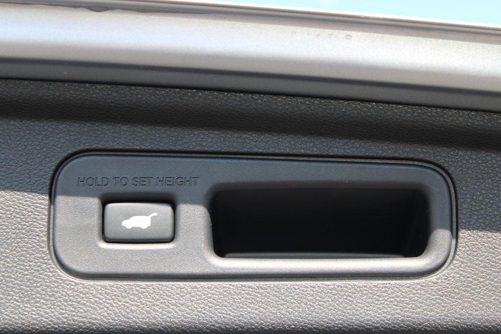 new 2026 Honda Odyssey car, priced at $44,290