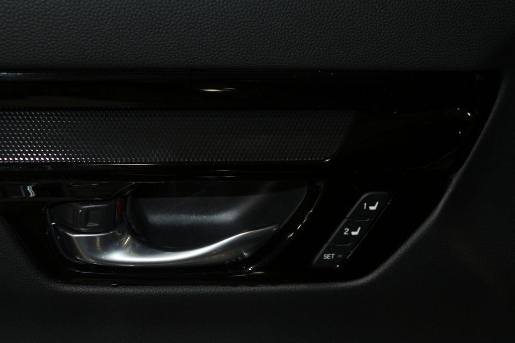 new 2026 Honda CR-V Hybrid car, priced at $43,700