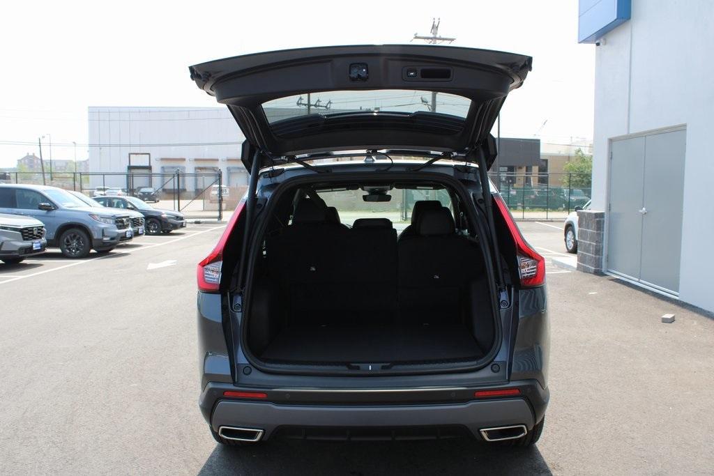 new 2026 Honda CR-V Hybrid car, priced at $44,000
