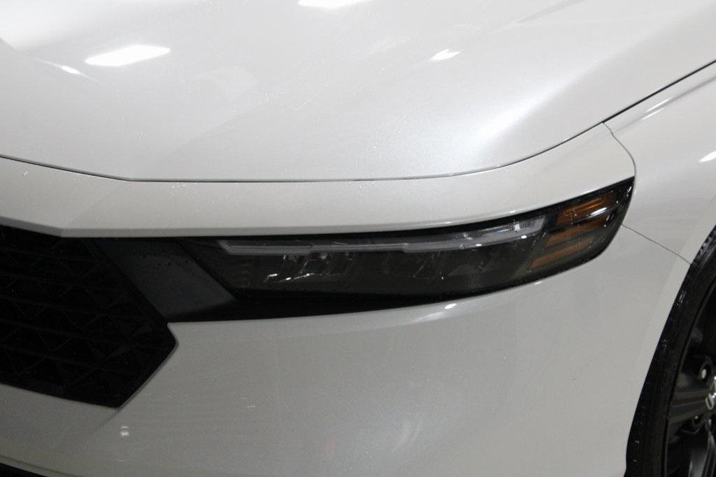 new 2026 Honda Accord Hybrid car, priced at $37,145