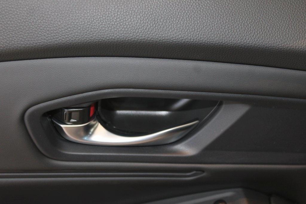 new 2025 Honda Accord Hybrid car, priced at $35,305