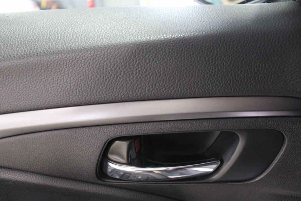 used 2022 Honda Pilot car, priced at $26,990