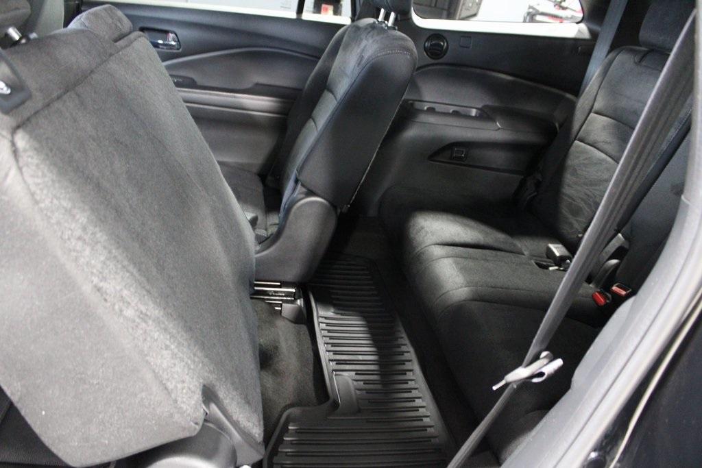 used 2022 Honda Pilot car, priced at $26,990