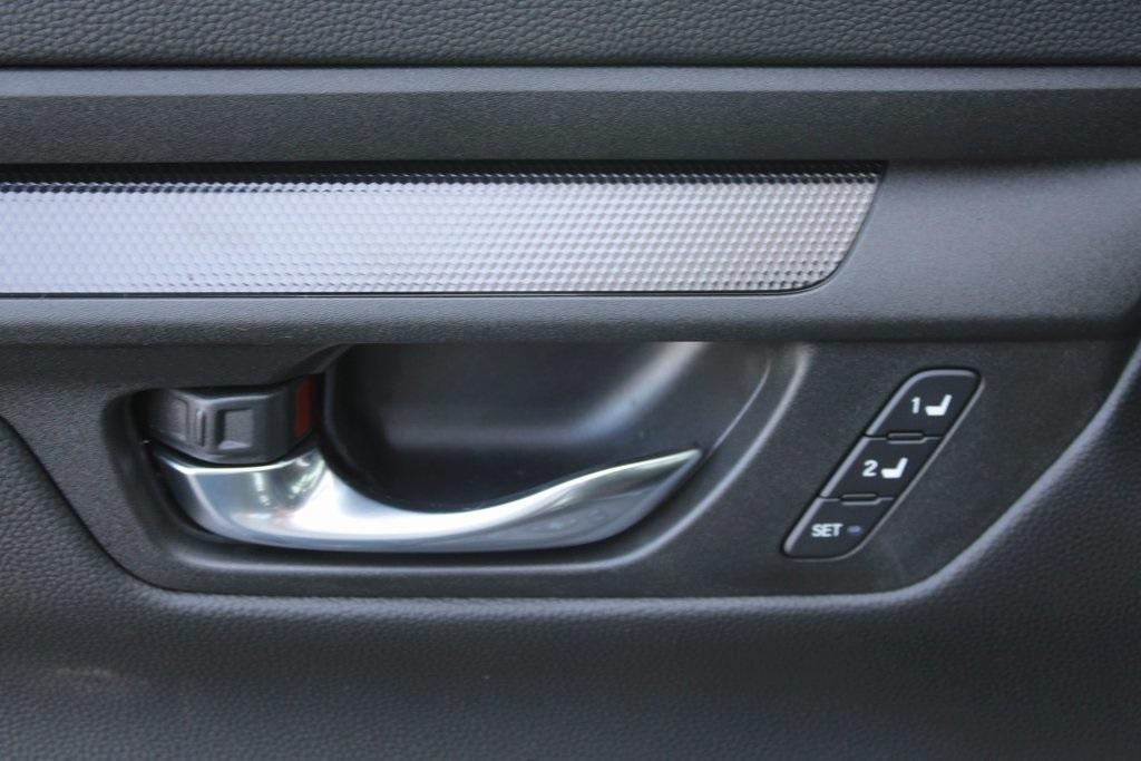 new 2026 Honda CR-V Hybrid car, priced at $41,675