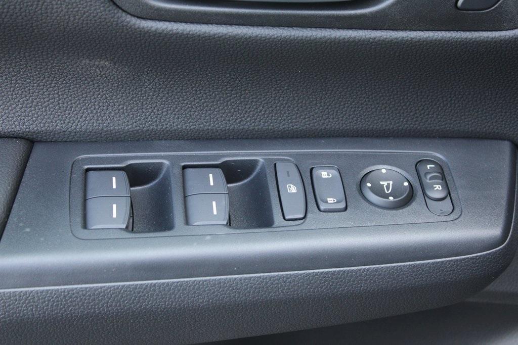 new 2026 Honda CR-V Hybrid car, priced at $41,675