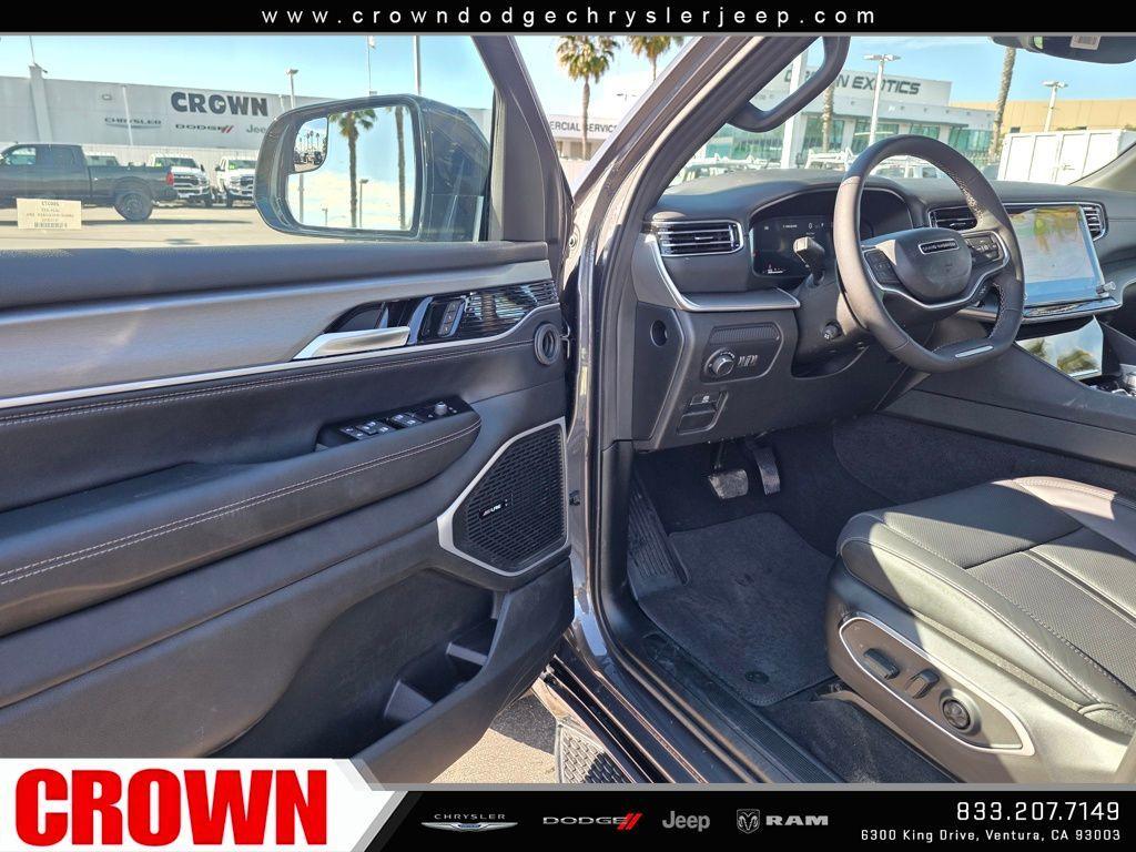 new 2026 Jeep Grand Wagoneer L car, priced at $77,655