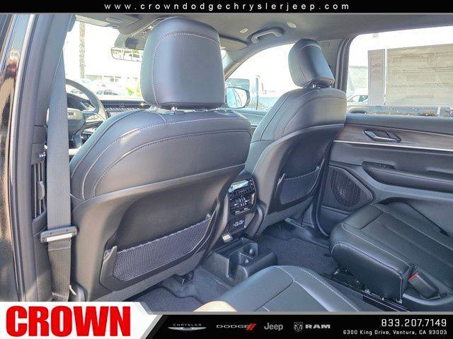 new 2025 Jeep Grand Cherokee L car, priced at $41,694