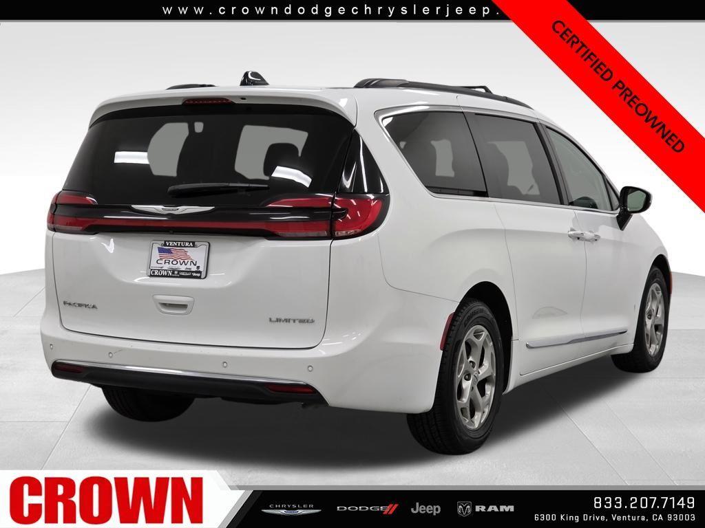 used 2023 Chrysler Pacifica car, priced at $27,991