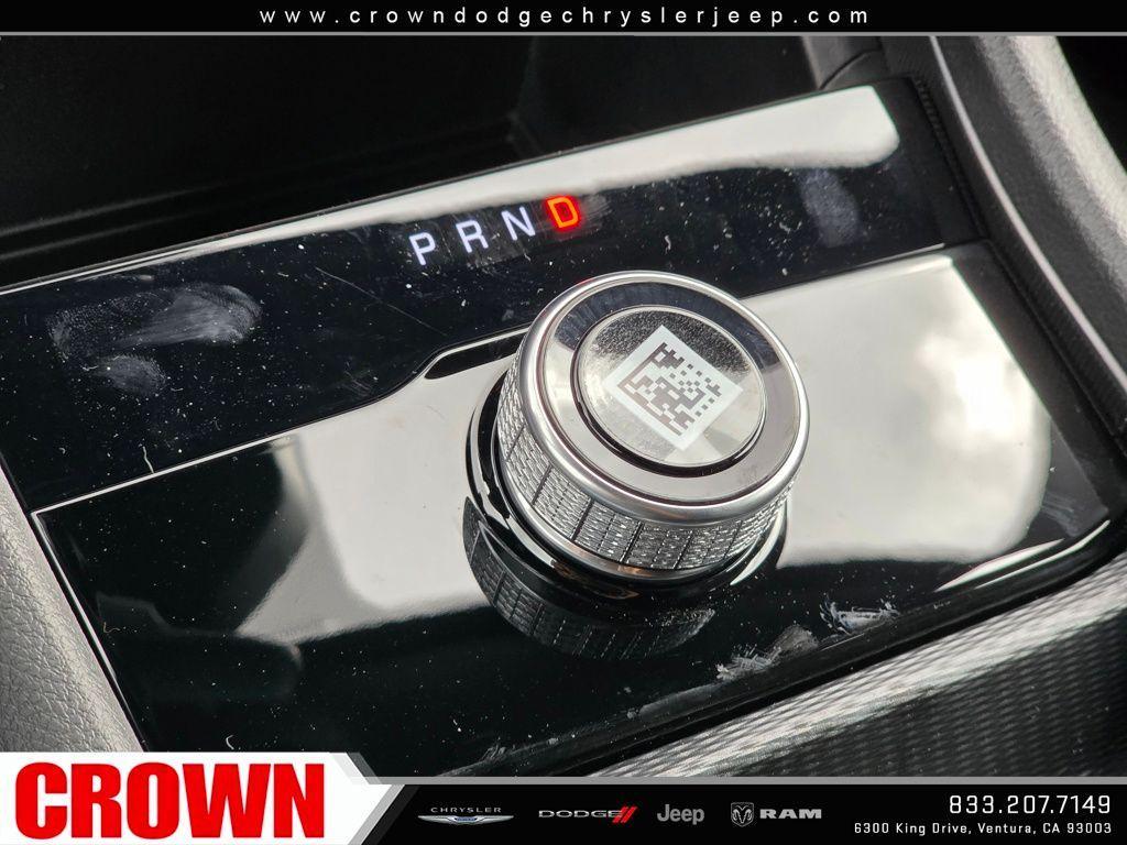 new 2025 Jeep Grand Cherokee car, priced at $32,808