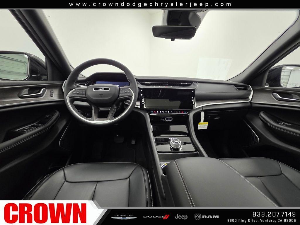 new 2026 Jeep Grand Cherokee car, priced at $48,805