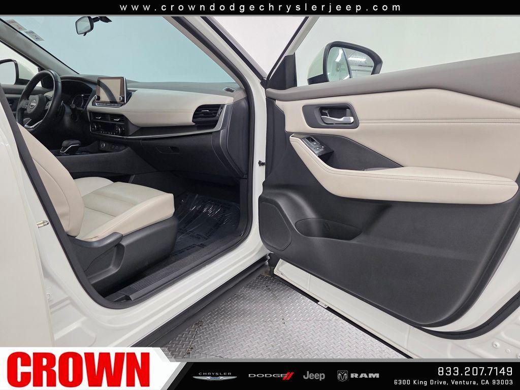 used 2023 Nissan Rogue car, priced at $21,900