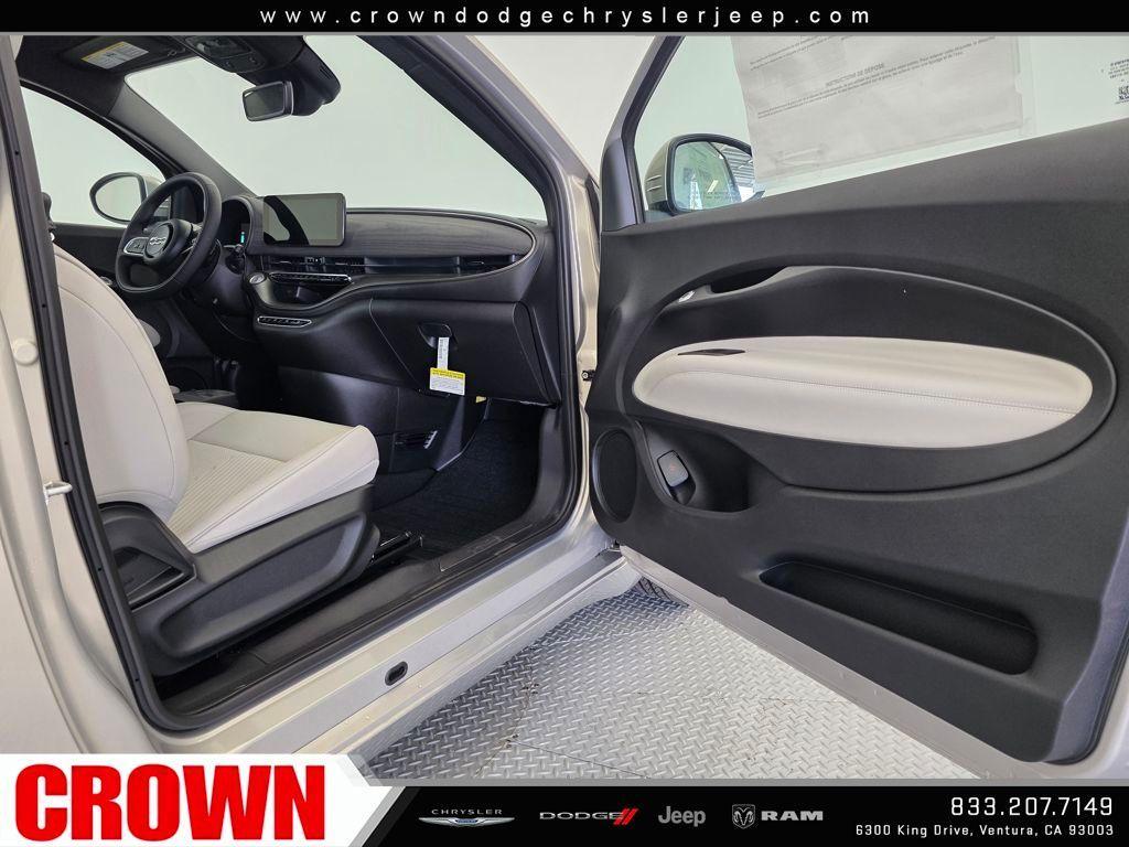 new 2025 FIAT 500e car, priced at $35,745