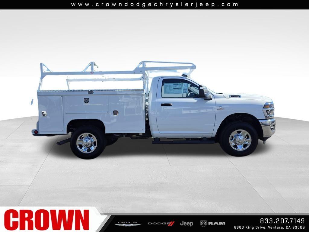 new 2025 Ram 3500 car, priced at $81,611