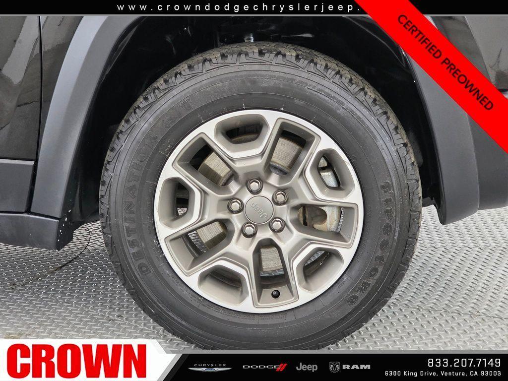 used 2022 Jeep Cherokee car, priced at $21,991